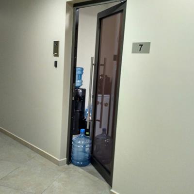 Мини Фото Противопожарная алюминиевая дверь EIW 60 анодированная